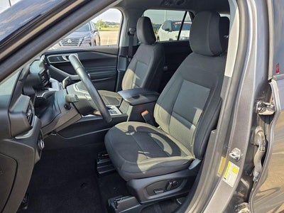 2023 Ford Explorer XLT RWD