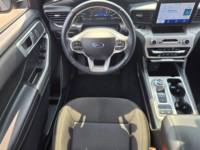 2023 Ford Explorer XLT RWD