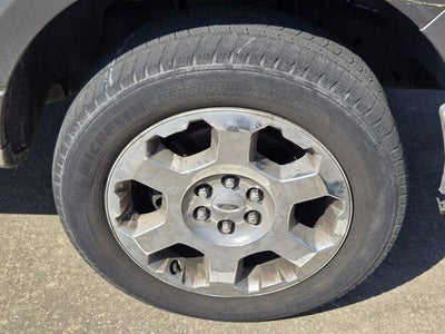 2010 Ford F-150 4WD SuperCrew 5-1/2 Ft Box XLT