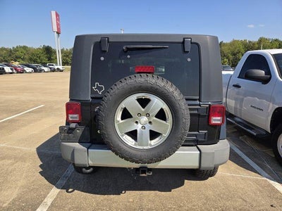 2009 Jeep Wrangler 4WD 2dr Sahara