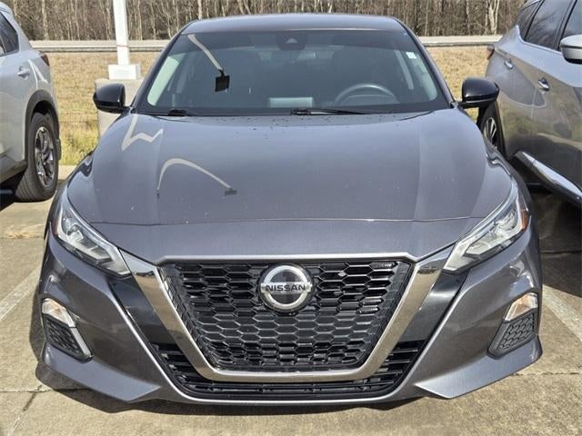 2022 Nissan Altima 2.5 SR Sedan