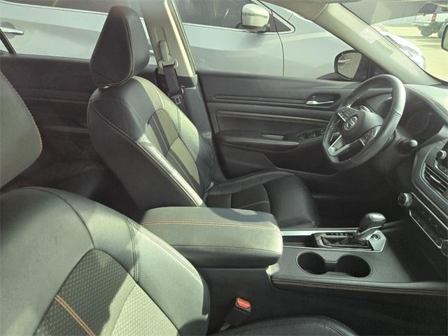 2022 Nissan Altima 2.5 SR Sedan
