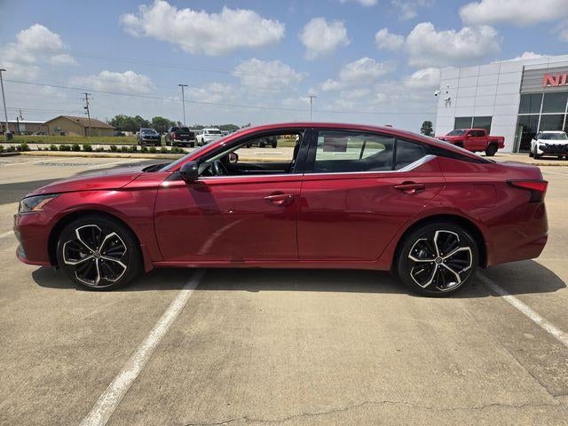 2024 Nissan Altima 2.5 SR AWD Sedan