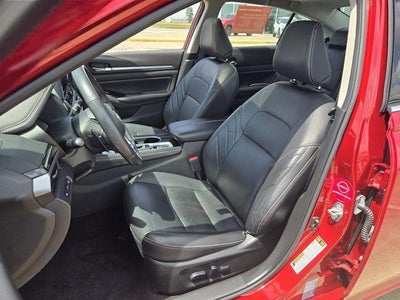 2024 Nissan Altima 2.5 SR AWD Sedan