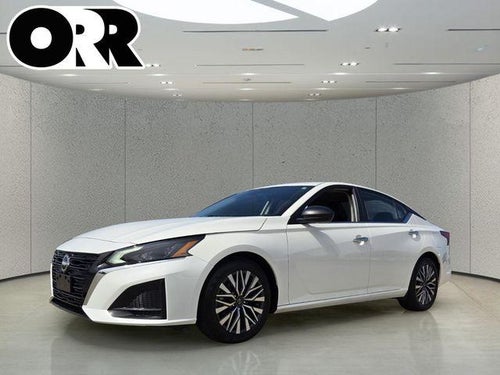 2025 Nissan Altima SV FWD