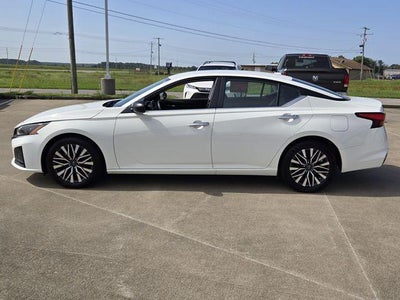 2025 Nissan Altima SV FWD