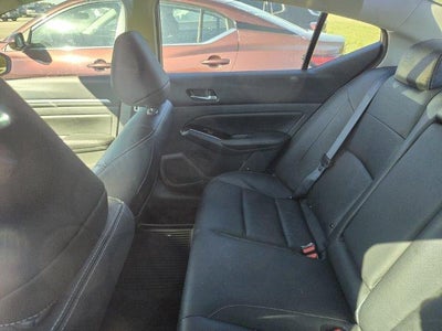 2024 Nissan Altima 2.5 SL Sedan