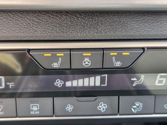 2025 Nissan Altima SL FWD