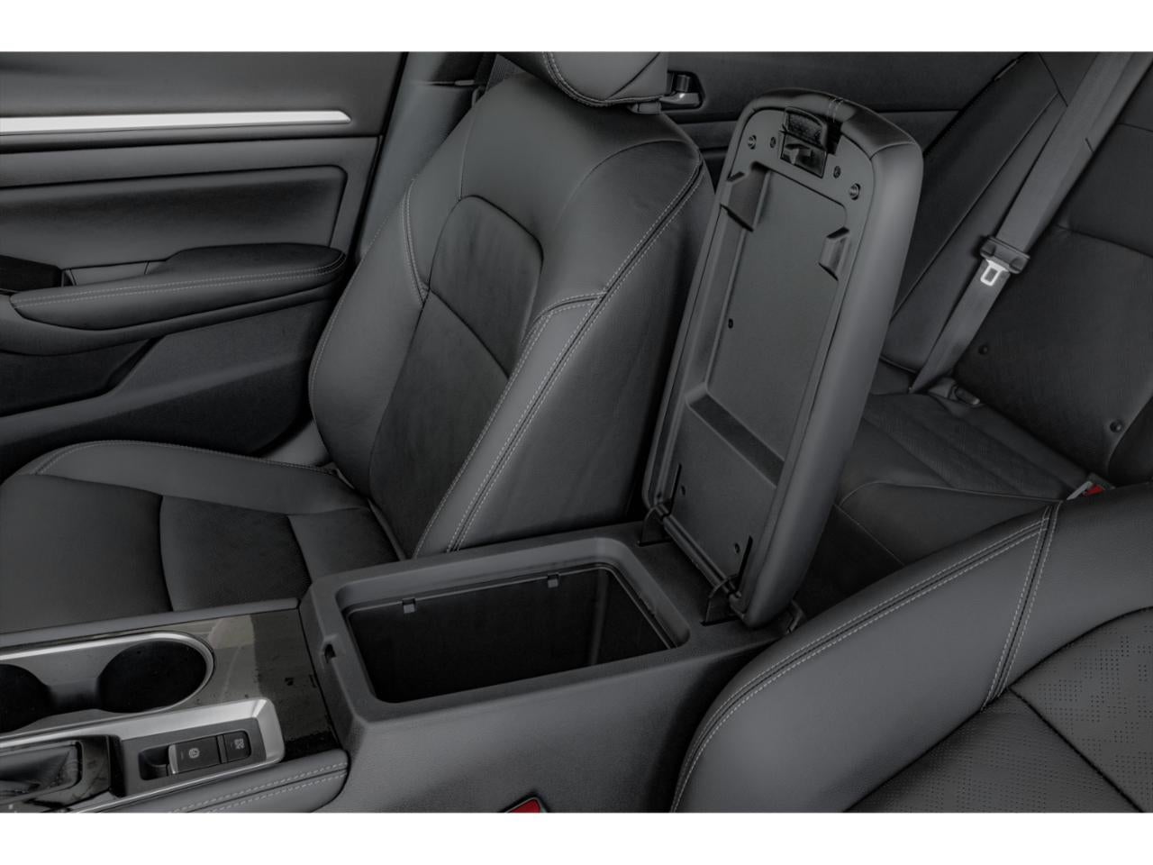 2025 Nissan Altima SL FWD