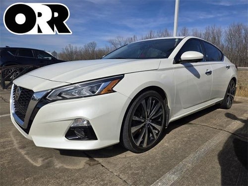 2019 Nissan Altima 2.5 Platinum Sedan