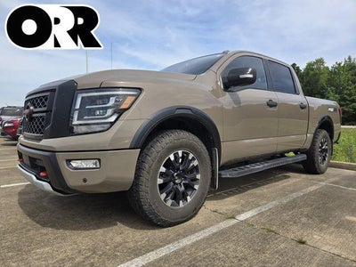 2021 Nissan Titan 4x4 Crew Cab PRO-4X