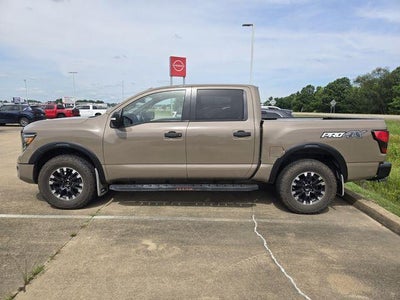 2021 Nissan Titan 4x4 Crew Cab PRO-4X