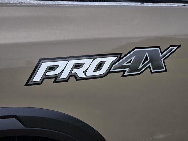 2021 Nissan Titan 4x4 Crew Cab PRO-4X