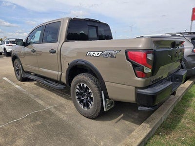 2021 Nissan Titan 4x4 Crew Cab PRO-4X