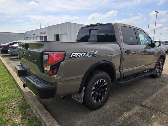 2021 Nissan Titan 4x4 Crew Cab PRO-4X