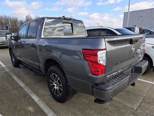 2024 Nissan Titan 4x4 Crew Cab SV