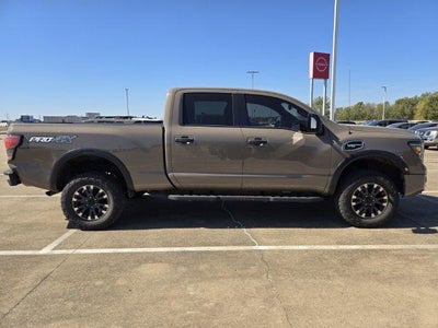 2021 Nissan Titan XD 4x4 Crew Cab PRO-4X