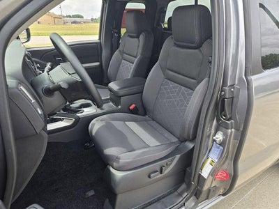 2025 Nissan Frontier King Cab 4x2 SV
