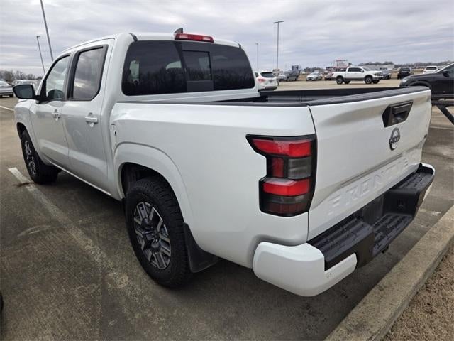 2024 Nissan Frontier Crew Cab 4x2 SL