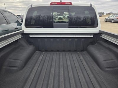 2024 Nissan Frontier Crew Cab 4x2 SL