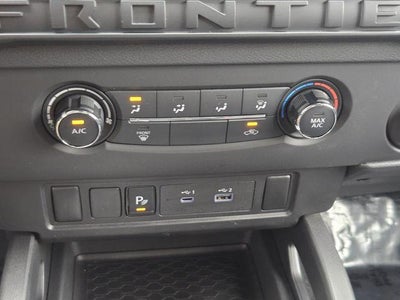 2025 Nissan Frontier Crew Cab 4x4 S