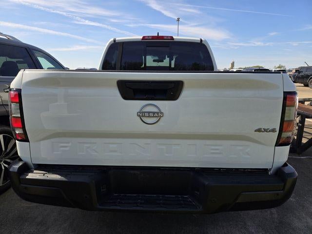 2025 Nissan Frontier Crew Cab 4x4 S