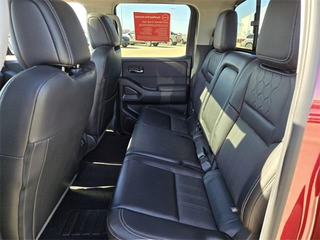 2024 Nissan Frontier Crew Cab 4x4 SL