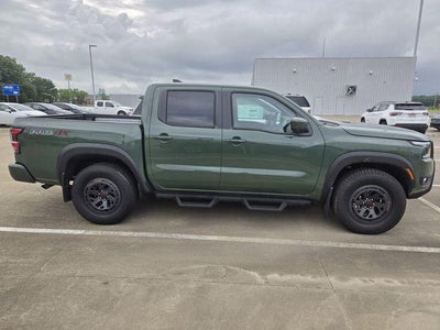 2025 Nissan Frontier Crew Cab 4x4 PRO-4X