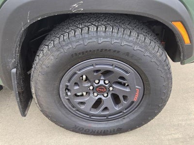 2025 Nissan Frontier Crew Cab 4x4 PRO-4X