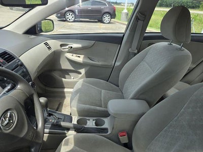 2009 Toyota Corolla 4dr Sdn Auto (Natl)