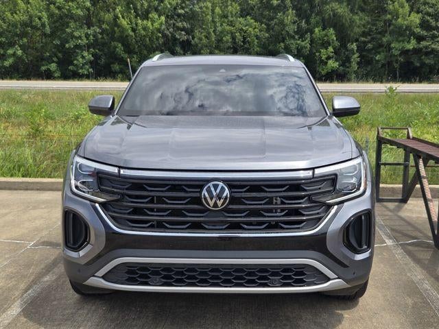 2024 Volkswagen Atlas Cross Sport 2.0T SE w/Technology FWD