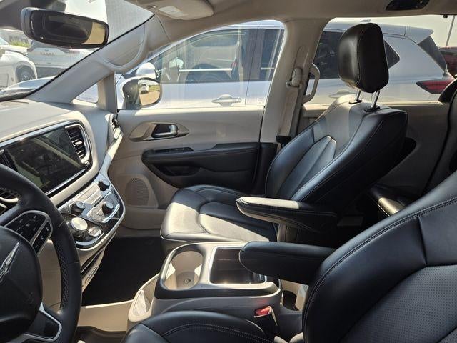 2023 Chrysler Pacifica Touring L FWD