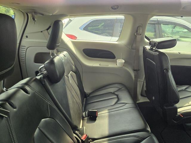 2023 Chrysler Pacifica Touring L FWD