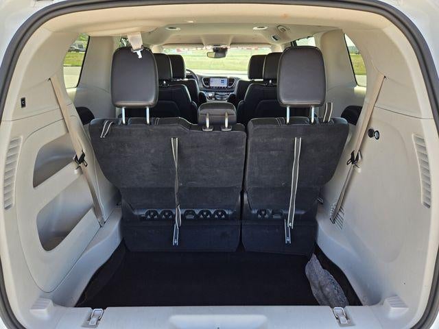 2023 Chrysler Pacifica Touring L FWD