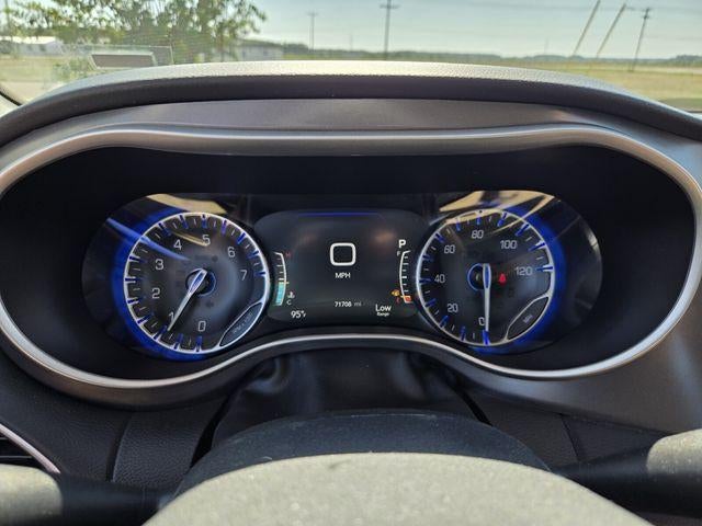 2023 Chrysler Pacifica Touring L FWD