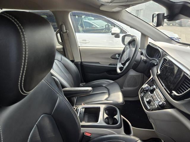 2023 Chrysler Pacifica Touring L FWD