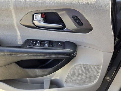 2023 Chrysler Pacifica Touring L FWD