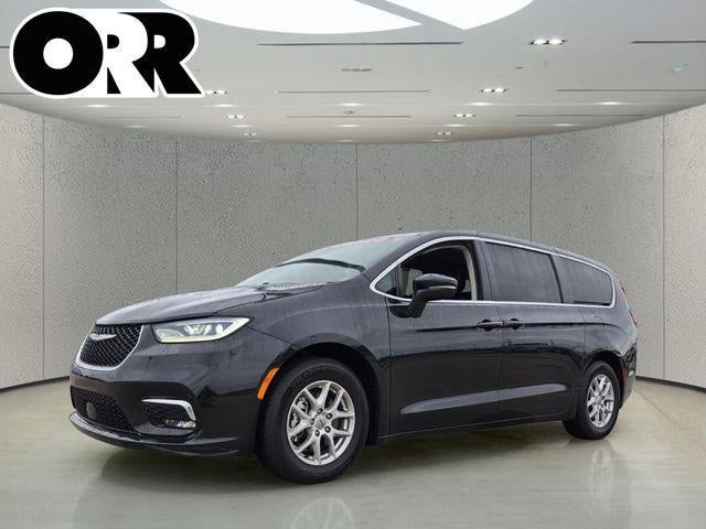 2023 Chrysler Pacifica Touring L FWD