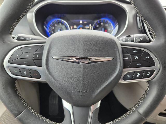 2023 Chrysler Pacifica Touring L FWD
