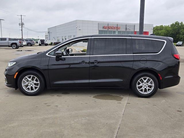 2023 Chrysler Pacifica Touring L FWD