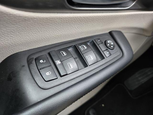 2023 Chrysler Pacifica Touring L FWD