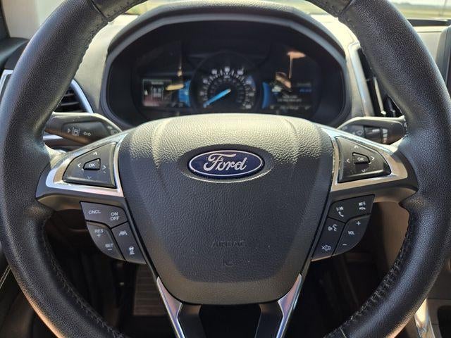 2022 Ford Edge Titanium AWD