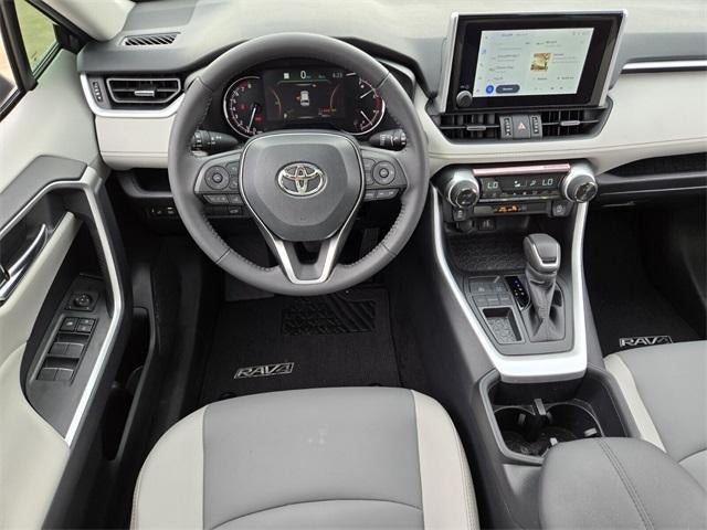 2024 Toyota RAV4 XLE Premium FWD (Natl)