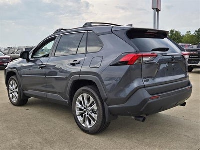 2024 Toyota RAV4 XLE Premium FWD (Natl)