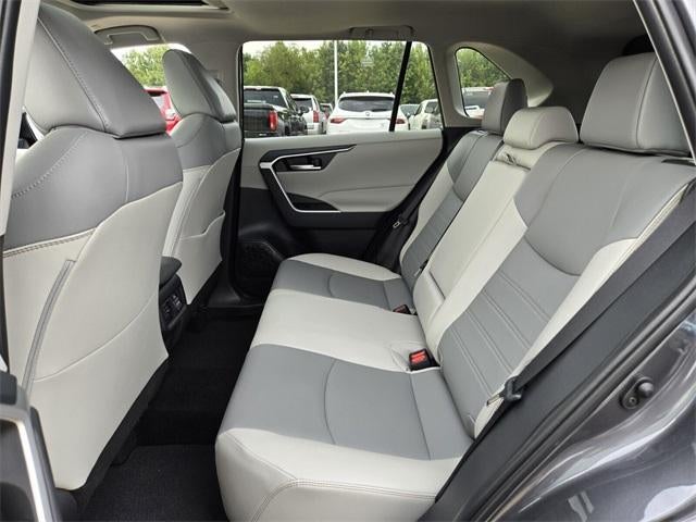 2024 Toyota RAV4 XLE Premium FWD (Natl)