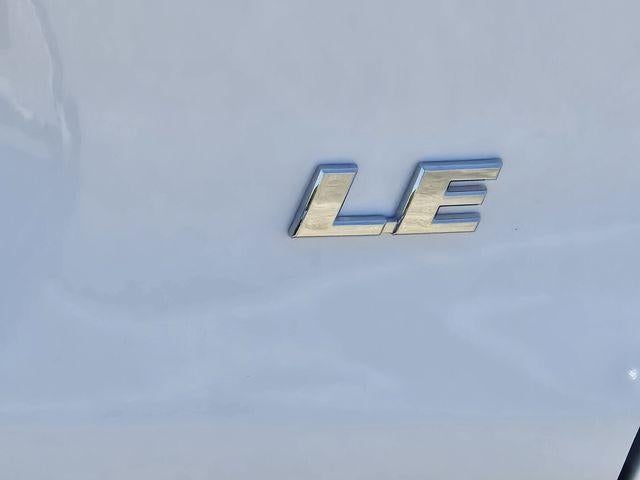 2024 Toyota RAV4 LE FWD (GS)