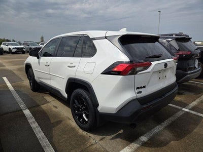 2024 Toyota RAV4 LE FWD (GS)