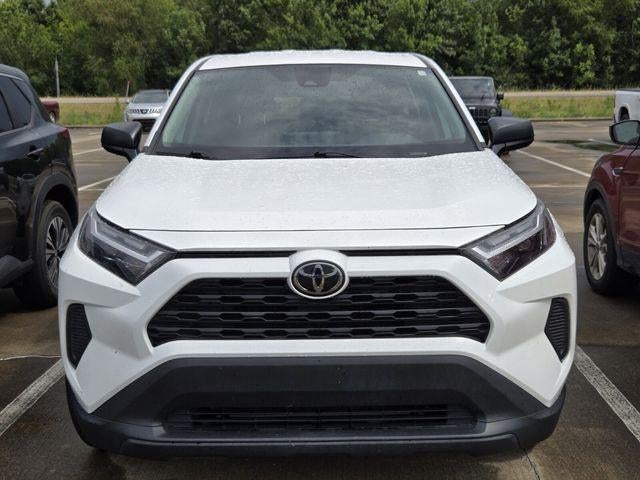 2024 Toyota RAV4 LE FWD (GS)