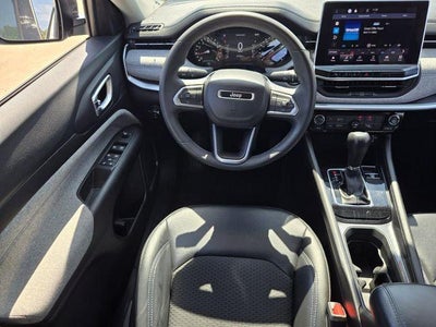 2022 Jeep Compass Latitude FWD