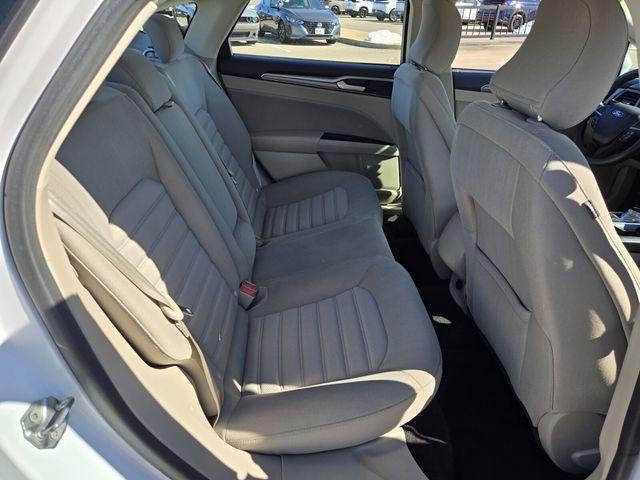 2017 Ford Fusion SE FWD